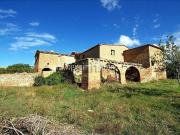 Rustici e casali in vendita di 700 m²