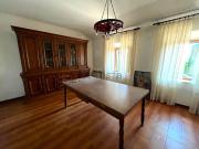 Rustici e casali in vendita di 715 m²