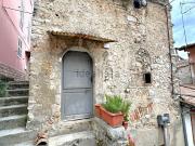 Rustici e casali in vendita di 72 m² in Via Montalcino, 7