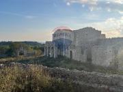 Rustici e casali in vendita di 740 m² in Strada...