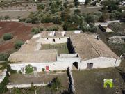 Rustici e casali in vendita di 750 m² in Contrada Zappulla