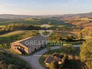 Casa di campagna in vendita di 757 m² in Strada...