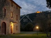 Rustici e casali in vendita di 771 m² in Strada Comunale...