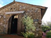 Rustici e casali in vendita di 500 m²