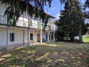 Rustici e casali in vendita di 800 m² in Strada Giacotino, 1