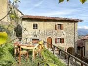 Rustici e casali in vendita di 80 m² in Via Alcide Rossi, 2