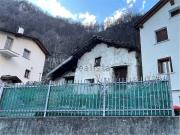 Rustici e casali in vendita di 81 m² in Via per Motta