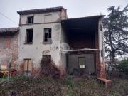 Rustici e casali in vendita di 82 m² in Via Monticelli, 56