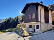 Rustici e casali in vendita di 83 m² in Località Casera