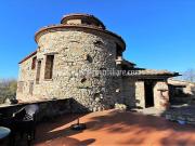 Rustici e casali in vendita di 850 m²