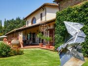 Casa di campagna in vendita di 858 m² in Località La Villa