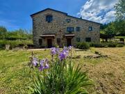 Rustici e casali in vendita di 860 m² in Via Michele di...