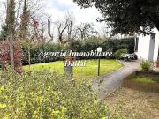 Rustici e casali in vendita di 86 m² in Via del Lago