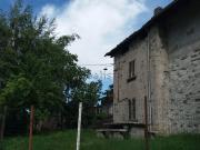 Rustici e casali in vendita di 90 m² in Via Case...