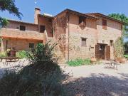 Casa di campagna in vendita di 912 m² in Via Delle Imprese