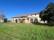 Rustici e casali in vendita di 970 m² in Via Due Palazzi, 27