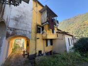 Rustici e casali in vendita di 97 m² in Via Debbio, 13