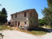 Rustico 9 vani 216mq