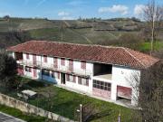 Rustico / Casale in vendita a Alba CN