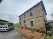 Rustico / Casale in vendita a Altopascio LU