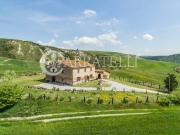 Rustico / Casale in vendita a Asciano SI