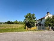 Rustico / Casale in vendita a Azzano Decimo PN