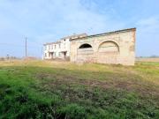 Rustico / Casale in vendita a Bagnolo San Vito MN