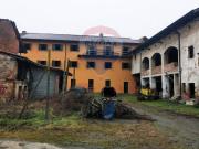 Rustico / Casale in vendita a Bellinzago Novarese NO
