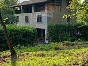 Rustico / Casale in vendita a Bergamo BG