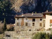 Rustico / Casale in vendita a Brentino Belluno VR