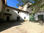Rustico / Casale in vendita a Calenzano FI