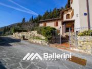 Rustico / Casale in vendita a Calenzano FI