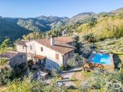 Rustico / Casale in vendita a Camaiore LU
