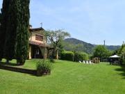 Rustico / Casale in vendita a Camaiore LU