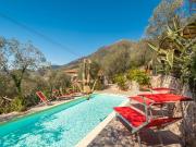 Rustico / Casale in vendita a Camaiore LU