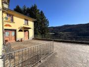 Rustico / Casale in vendita a Cantagallo PO