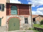 Rustico / Casale in vendita a Capannori LU