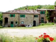 Rustico / Casale in vendita a Capolona AR