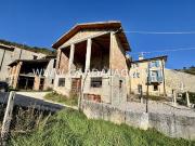 Rustico / Casale in vendita a Caprino Veronese VR