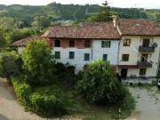 Rustico / Casale in vendita a Castagnole delle Lanze AT