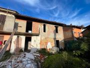 Rustico / Casale in vendita a Castellazzo Bormida AL