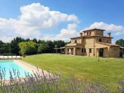 Rustico / Casale in vendita a Castiglione del Lago PG