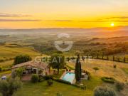 Rustico / Casale in vendita a Castiglione d'Orcia SI