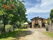 Rustico / Casale in vendita a Cavriglia AR