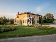 Rustico / Casale in vendita a Cervia RA Rustico / Casale in vendita a Cervia RA