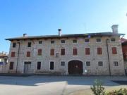 Rustico / Casale in vendita a Chiopris Viscone UD