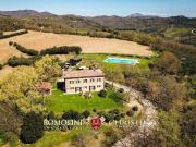 Rustico / Casale in vendita a Corciano PG