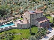 Rustico / Casale in vendita a Cortona AR