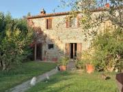 Rustico / Casale in vendita a Cortona AR