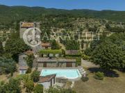 Rustico / Casale in vendita a Cortona AR